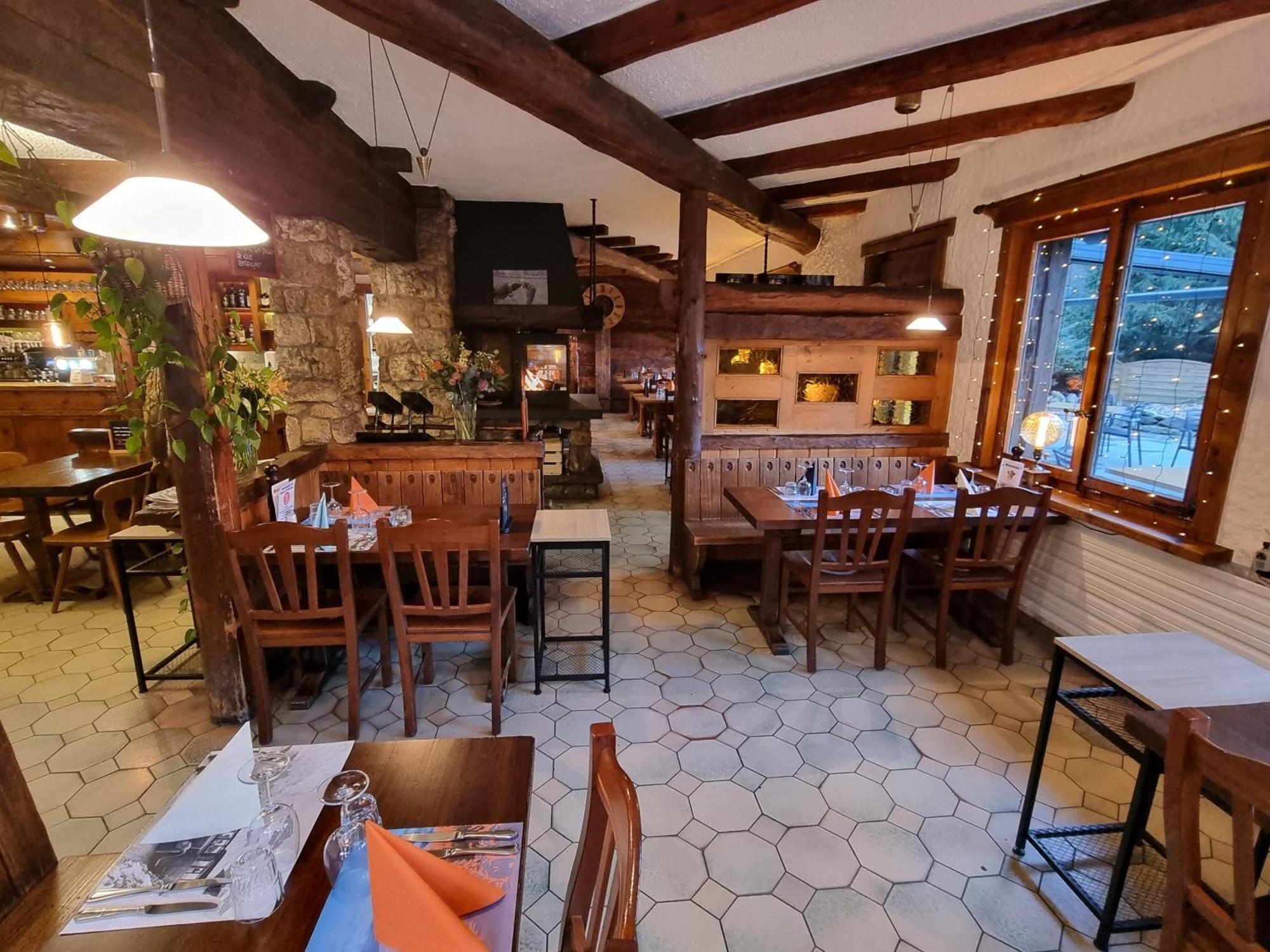 Le Catogne Hotel Orsieres Bagian luar foto
